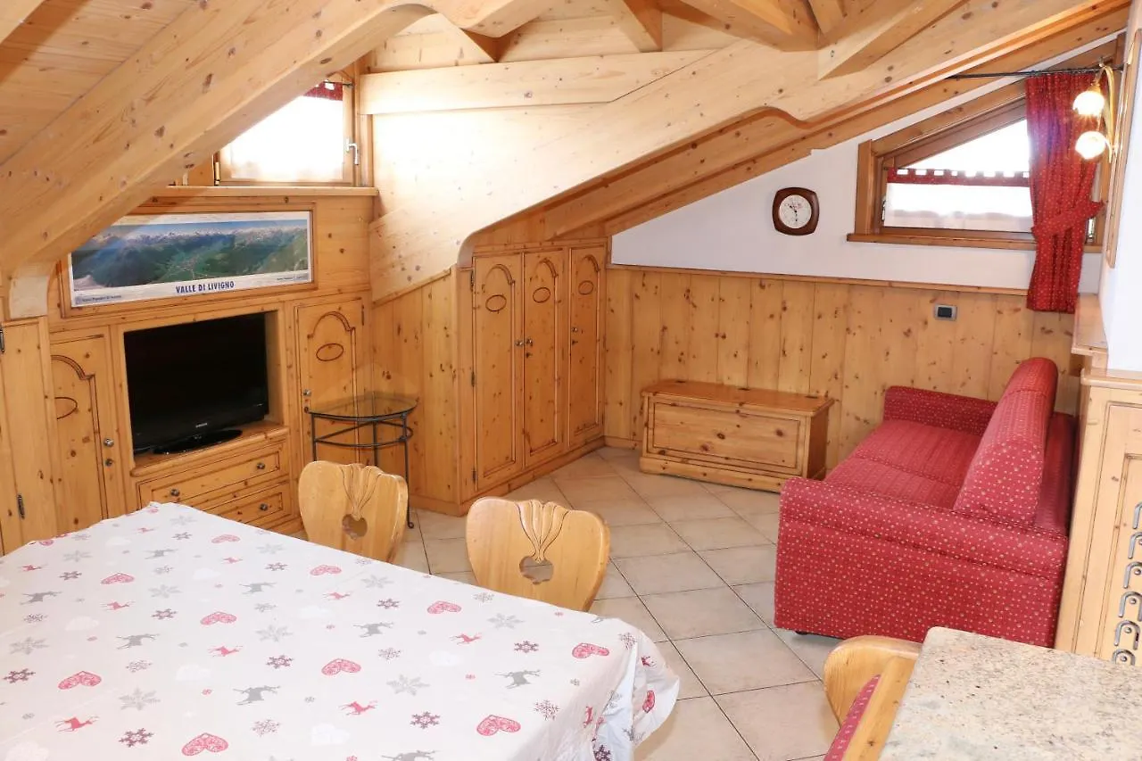 Bike&Ski Centro Apartments Livigno 0*,
